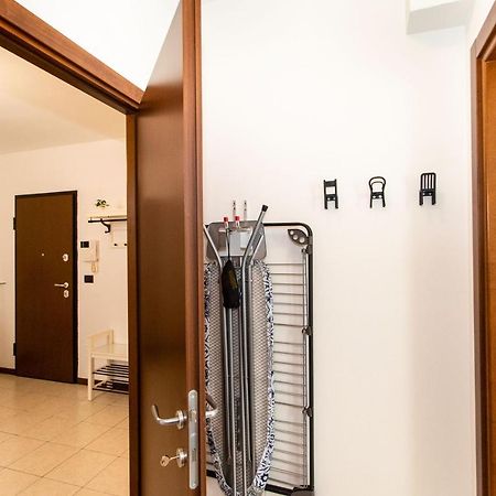 Come Casa Like Home Apartment With Parking ตูริน ภายนอก รูปภาพ