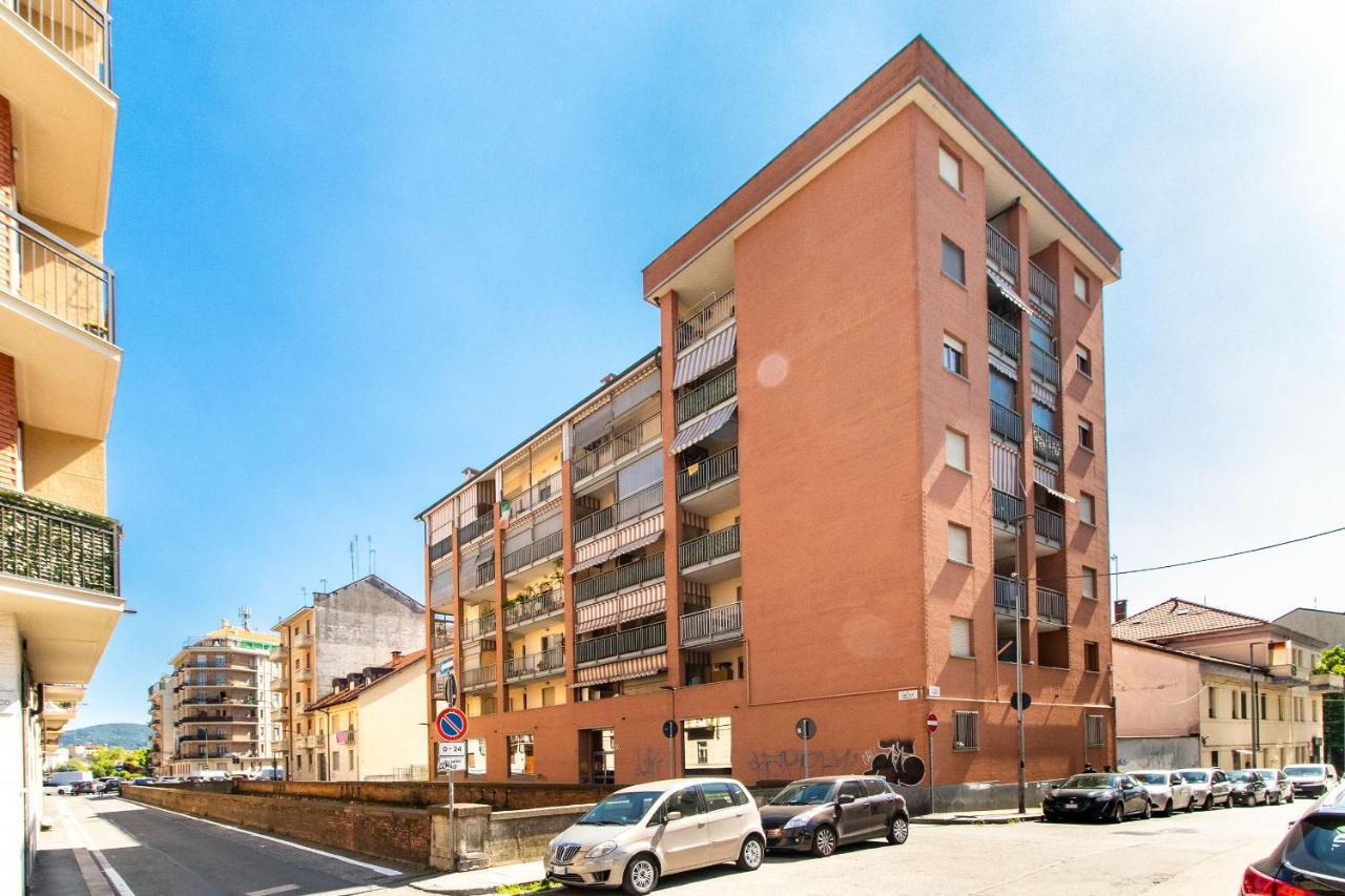 Come Casa Like Home Apartment With Parking ตูริน ภายนอก รูปภาพ